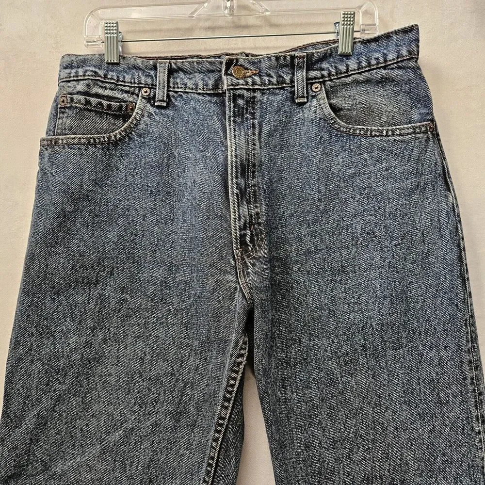 Levis size tag